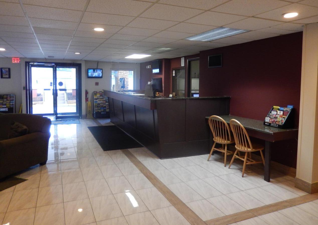 Red Roof Inn Harrisonburg - University Area Εξωτερικό φωτογραφία