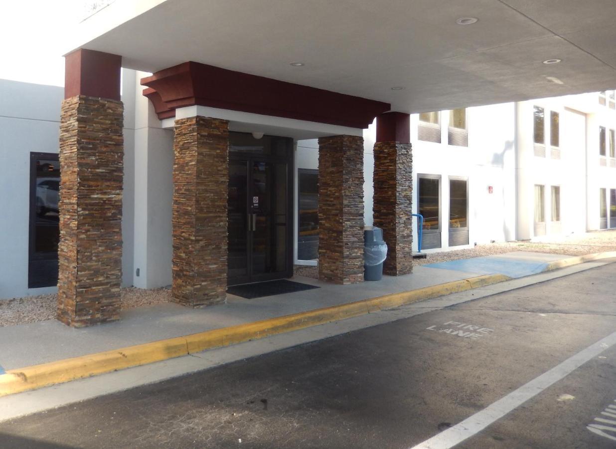 Red Roof Inn Harrisonburg - University Area Εξωτερικό φωτογραφία