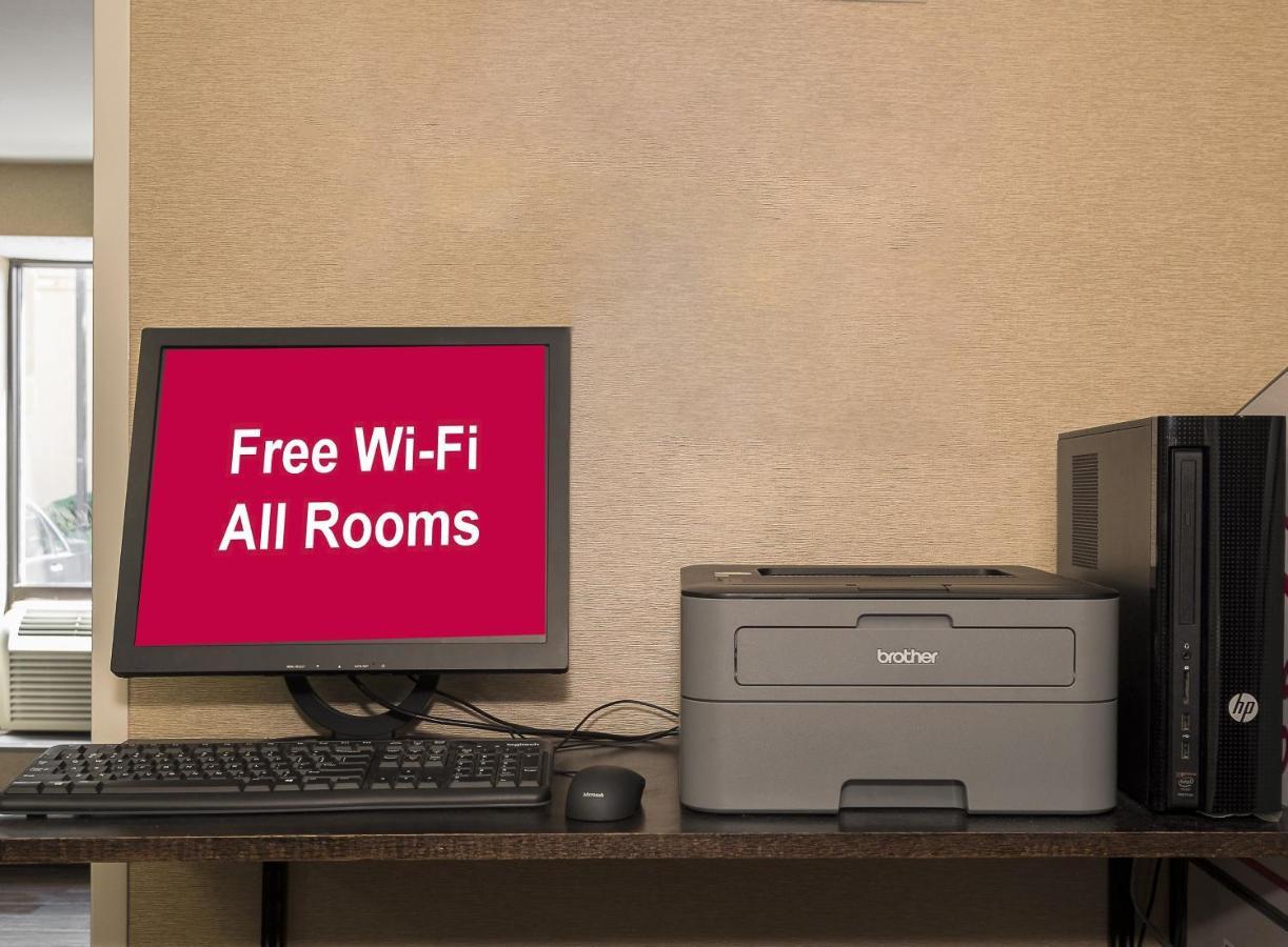 Red Roof Inn Harrisonburg - University Area Εξωτερικό φωτογραφία