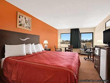 Red Roof Inn Harrisonburg - University Area Εξωτερικό φωτογραφία